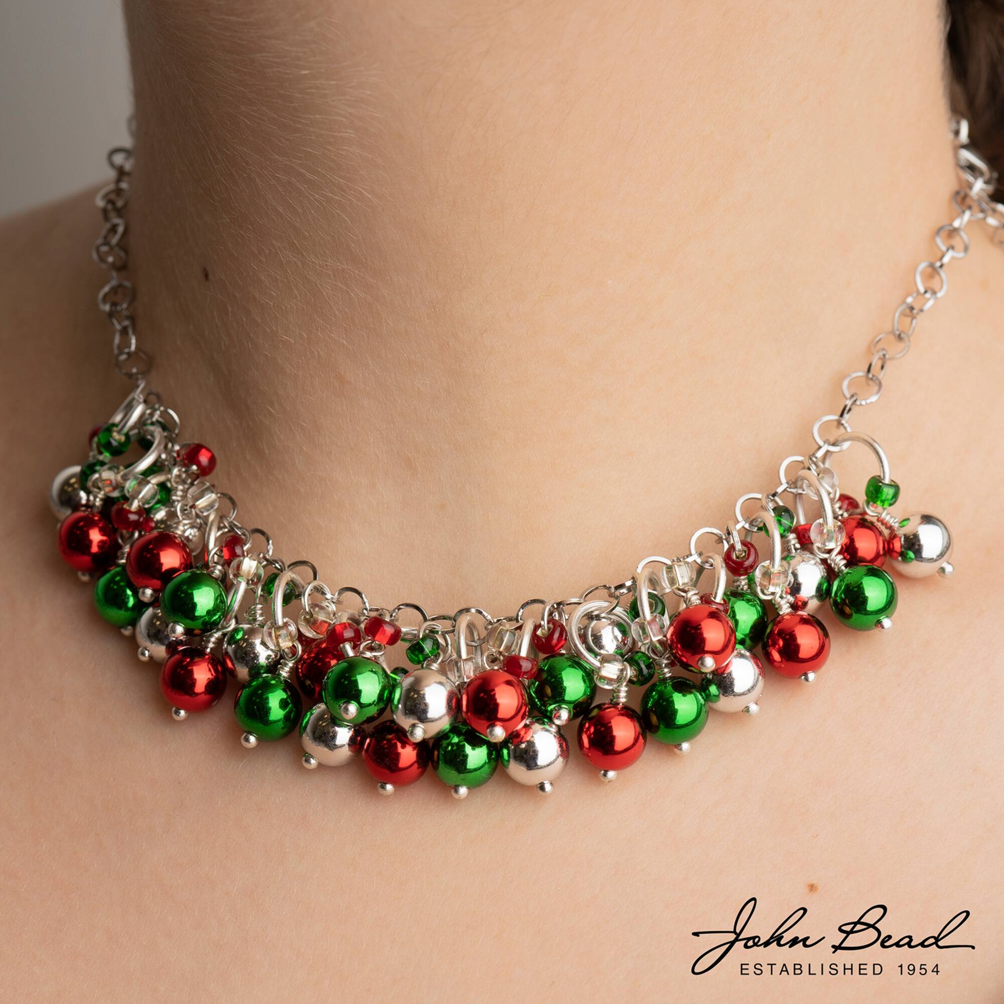 Crystal Lane DIY 7" Christmas Holiday Designer Acrylic Twisted Baubles Bead Strand
